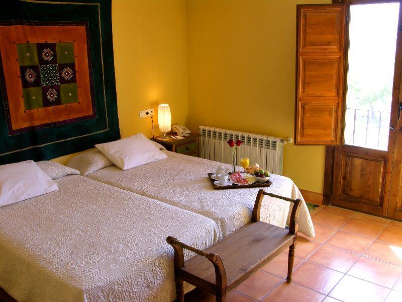 Hotel La Garapa Cájar Exterior photo